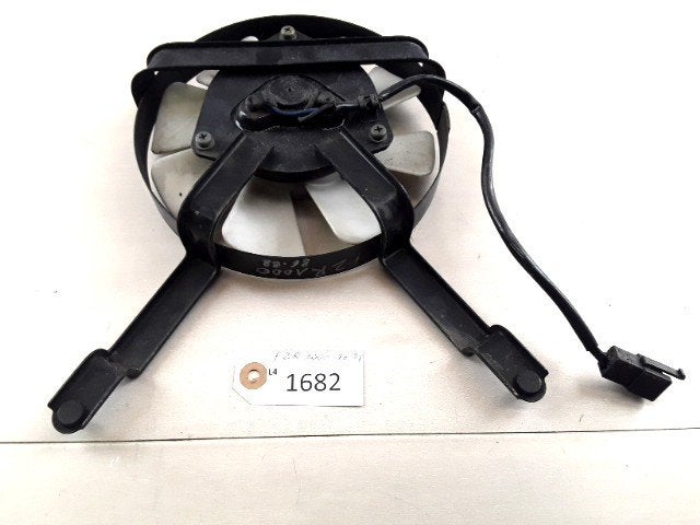 FZR1000 1987 - 1988 Yamaha Radiator Ventilator D1-37635
