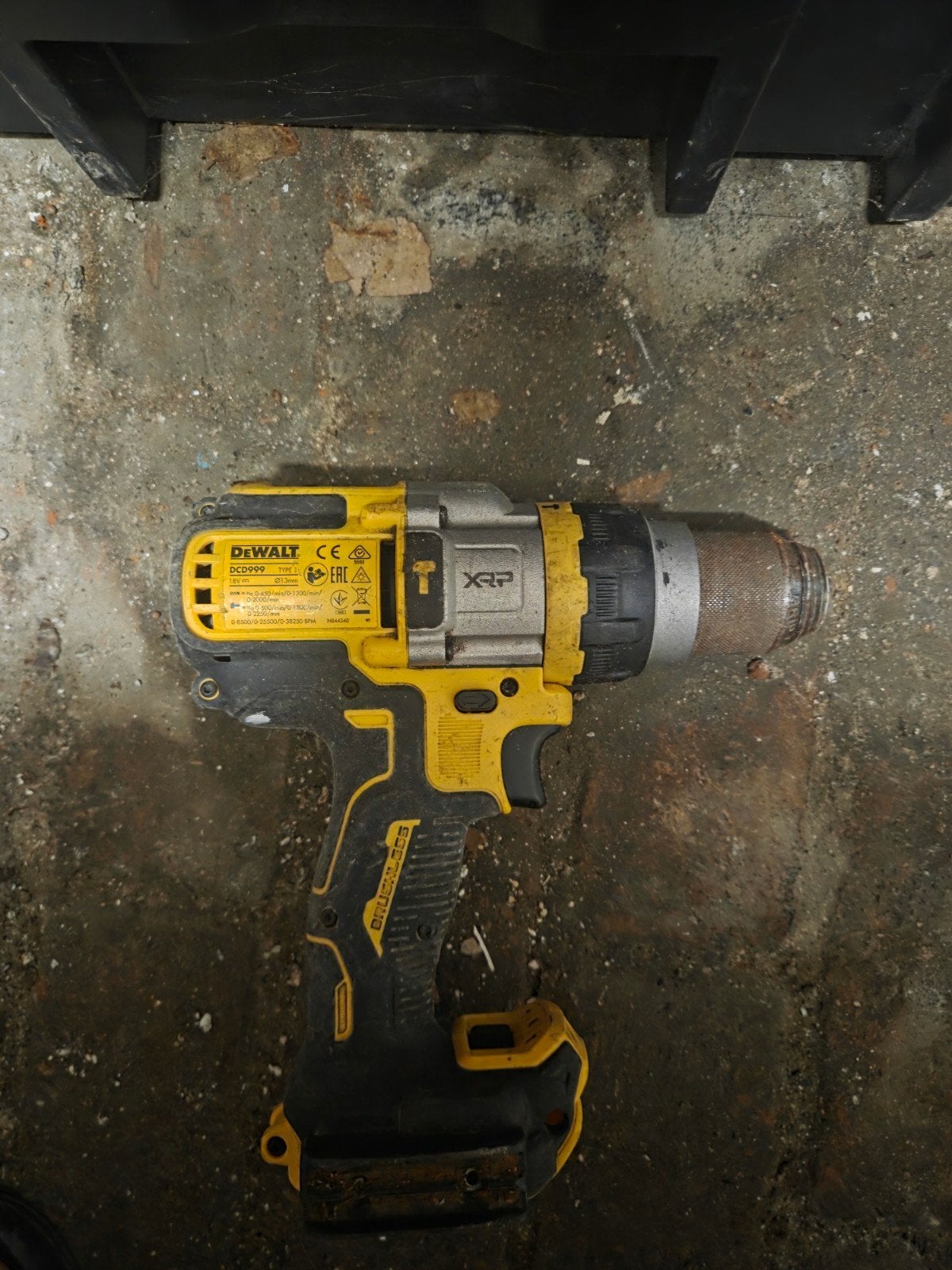 DeWALT DCD999 – Perceuse-visseuse à percussion – 90 €, Enlèvement