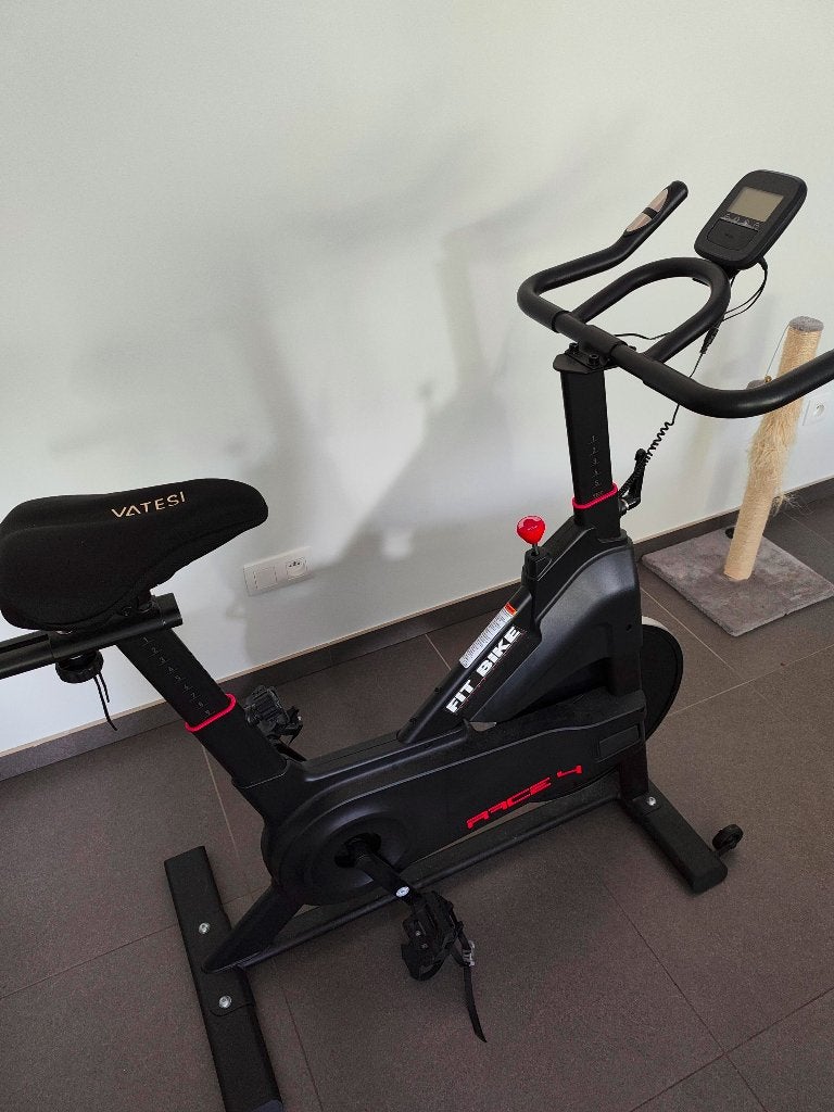 Hometrainer te koop laatste kans, Ophalen, Zo goed als nieuw, Metaal, Benen