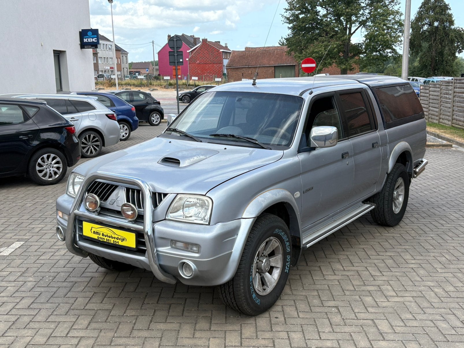 Mitsubishi l200 2.5td véhicule belge, Auto's, Bedrijf, L200, SUV of Terreinwagen, Te koop