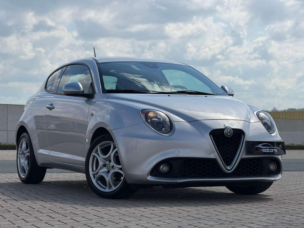 Alfa Romeo MiTo • TRES PROPRE • ROULE PARFAITEMENT • E, Auto's, Voorwielaandrijving, 4 zetels, Stof, Gebruikt