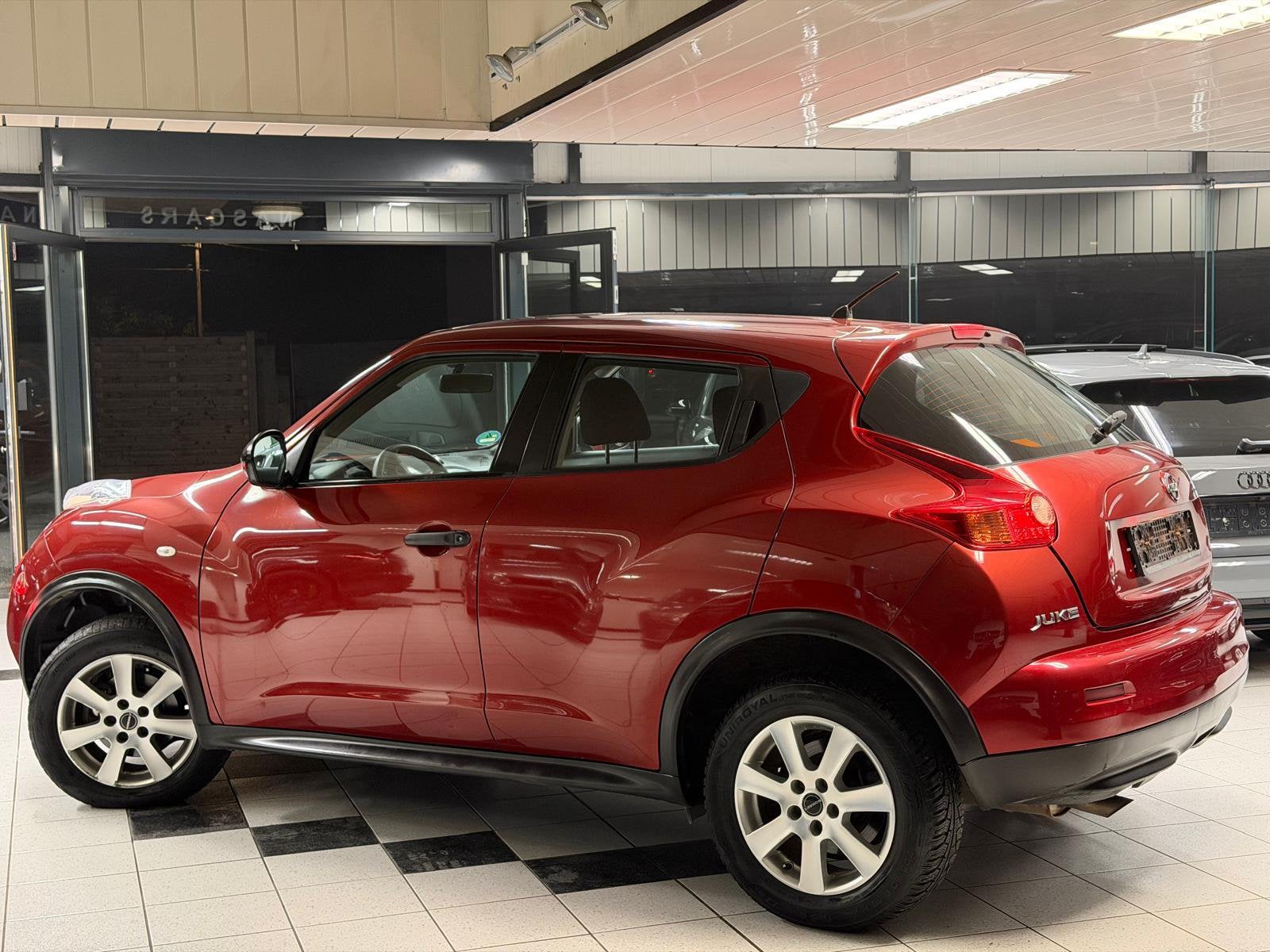Nissan Jukie 1.5 dCi Climatisée 2014 *49 000 km*, Autos, Rouge, Euro 5, Achat, Entreprise