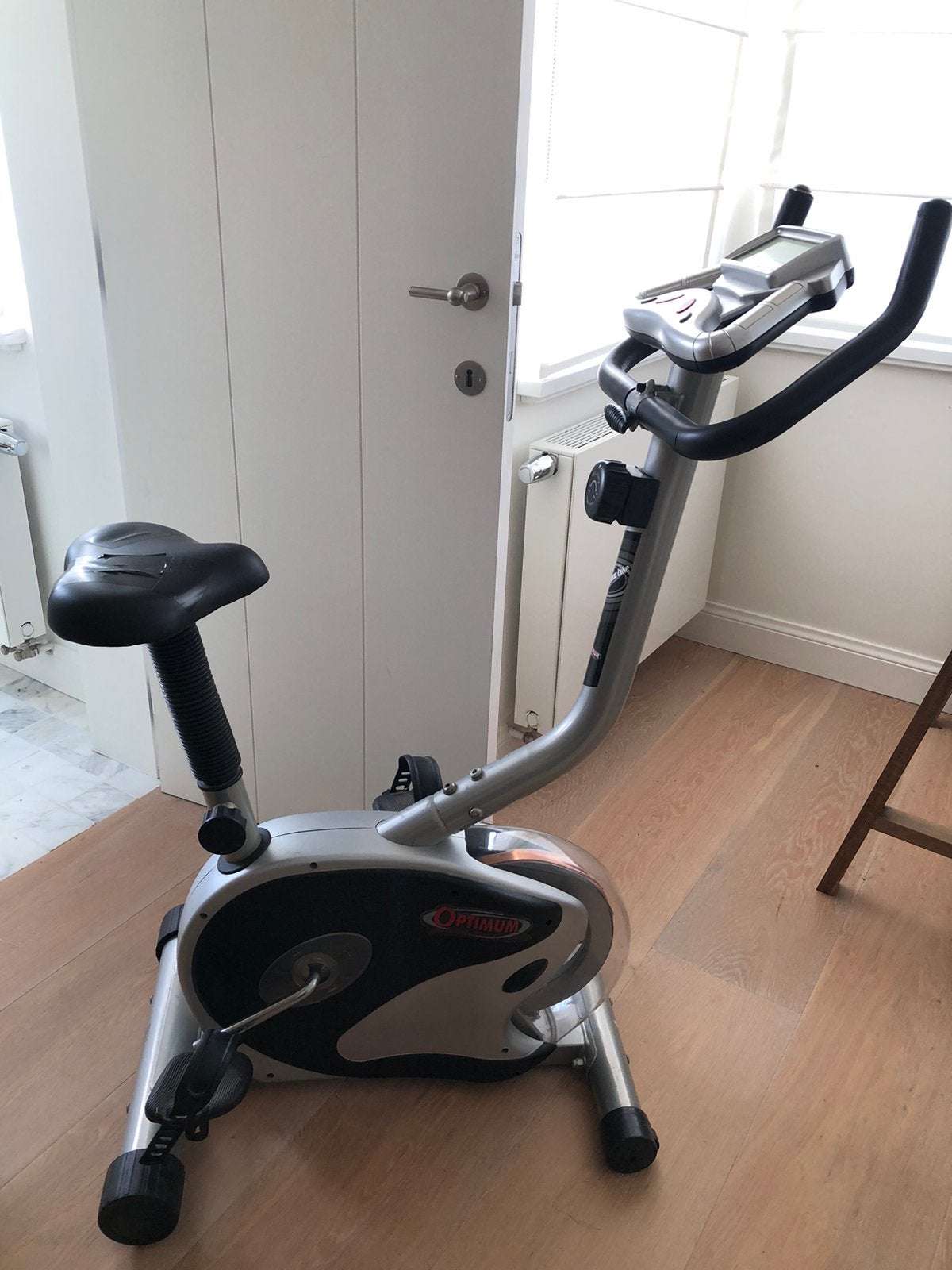 Hometrainer optimum, Sport en Fitness, Ophalen, Zo goed als nieuw, Hometrainer