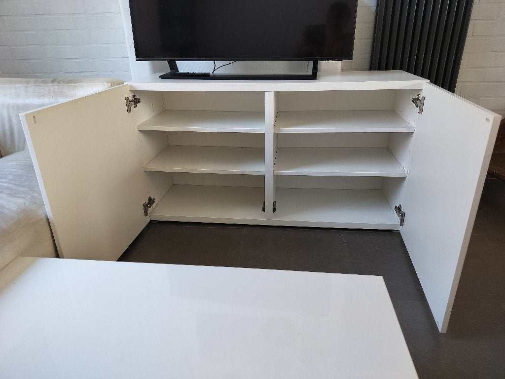 2 kleine dressoirs (wit) en 1 salontafeltje (wit), Ophalen, 100 tot 150 cm, 25 tot 50 cm, Gebruikt