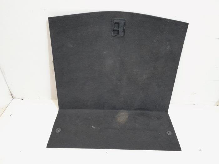 Plaque sol coffre d'un Audi A4, -, 3 mois de garantie, Audi, Utilisé