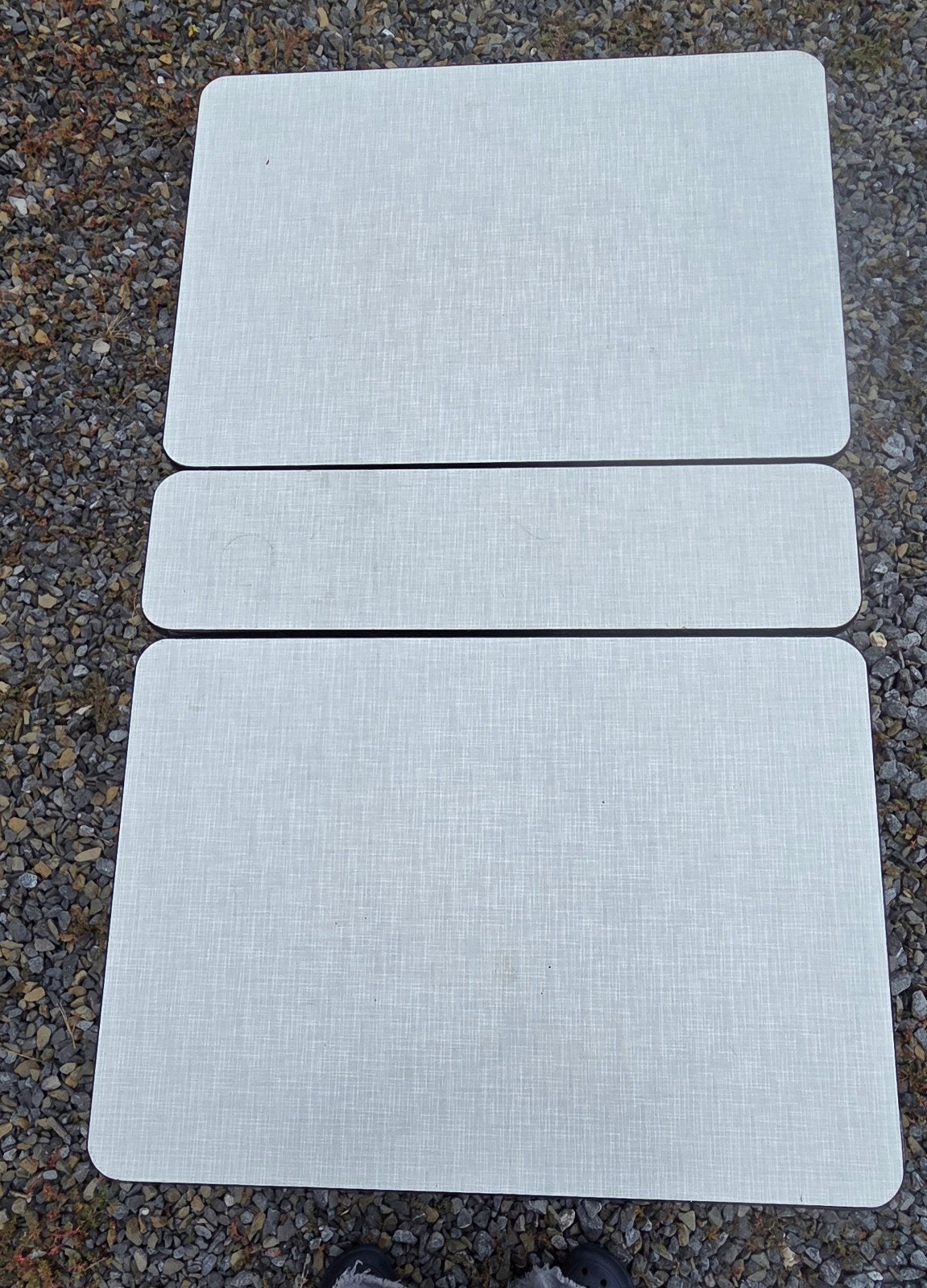 formica, Enlèvement, Utilisé