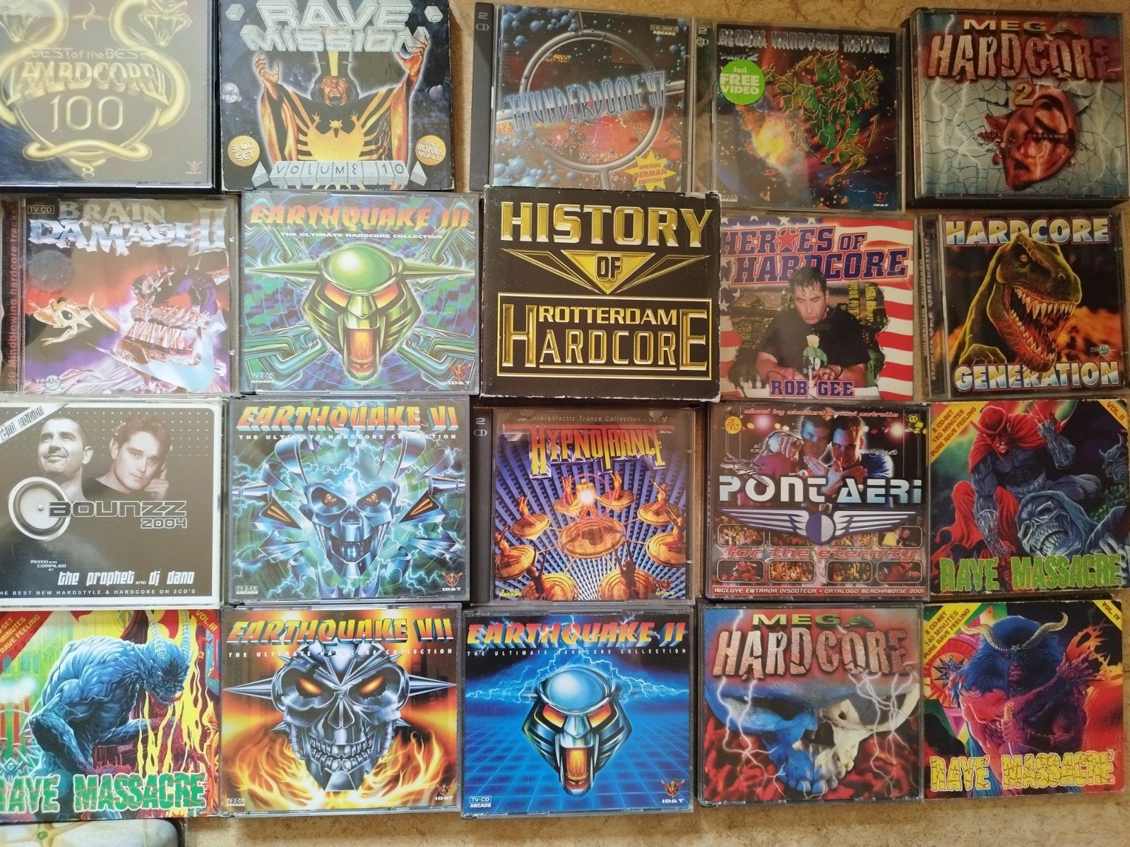 300€ te nemen of te laten, Gebruikt, Hardcore, Ophalen of Verzenden, Inclusief boekje