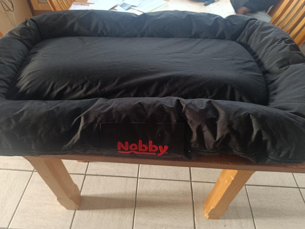 nieuwe nobby hondenkussen 95x60 € 40, Animaux & Accessoires, Enlèvement, Neuf, Polyester