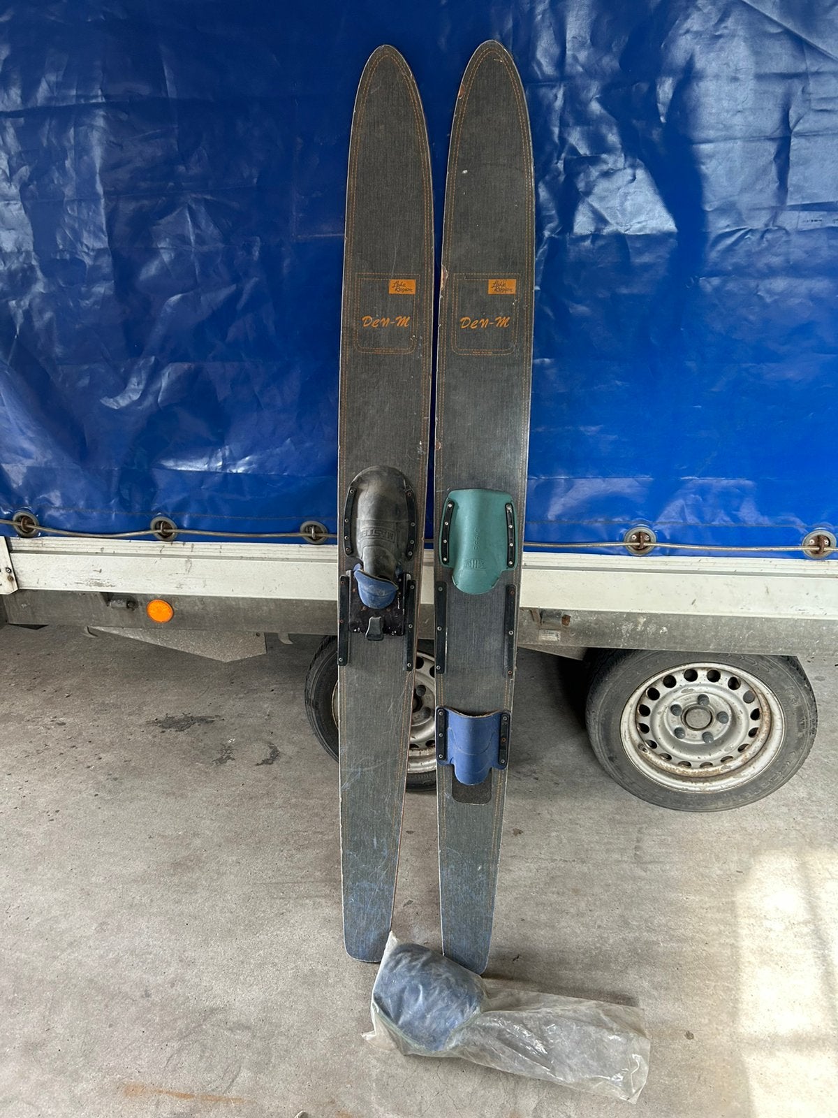 Set waterskiës van de jaren 70-80, beste om te leren, Watersport en Boten, Waterski's, Ophalen, Zo goed als nieuw