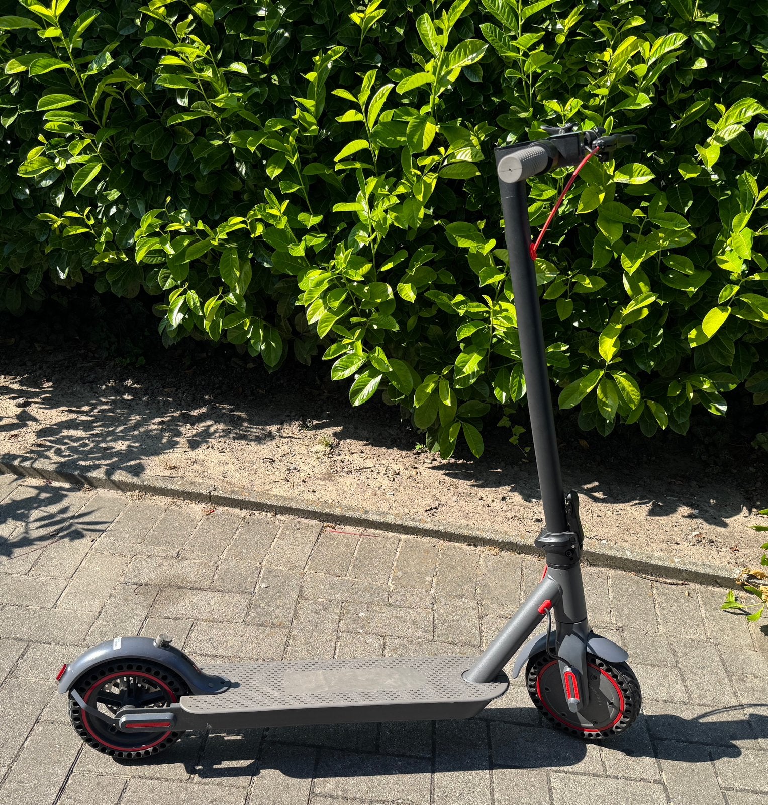 Trottinette électrique 350 W, comme neuve, Vélos & Vélomoteurs, Trottinettes, Comme neuf, Enlèvement