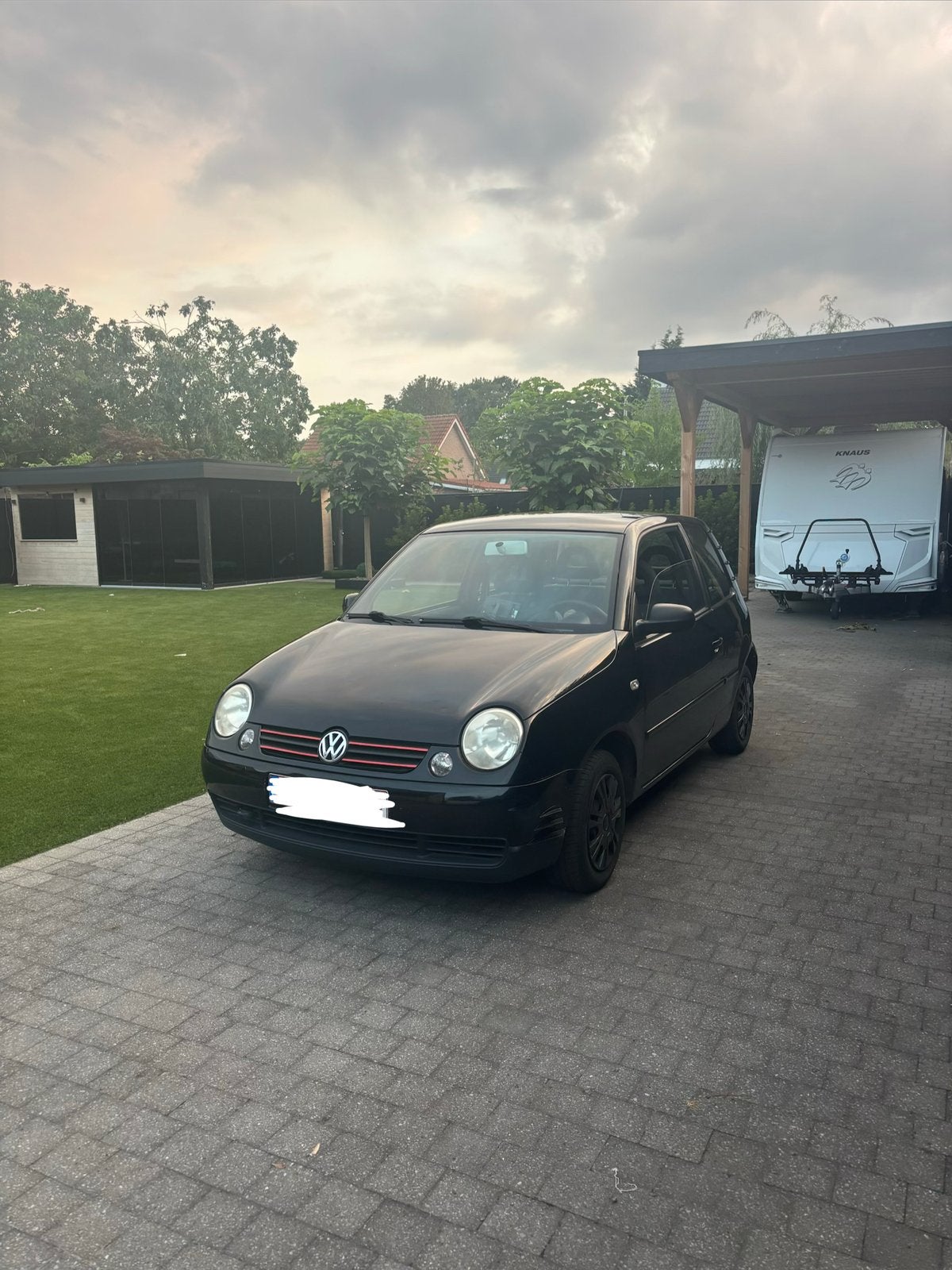 Volkswagen Lupo 1.4 6X 2005, Auto's, Volkswagen, Voorwielaandrijving, 4 zetels, Stof, Zwart