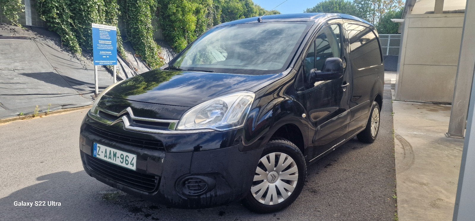 citroen berlingo 1.6 benzin met 108000km met a/c, Auto's, Euro 5, Stof, 72 kW, Zwart