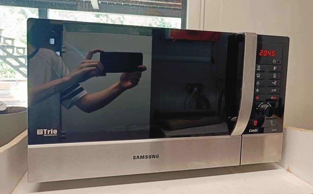 Samsung combi microgolfoven, Elektronische apparatuur, Microgolfovens, Gebruikt, Vrijstaand, Microgolfoven, 45 tot 60 cm, Grill