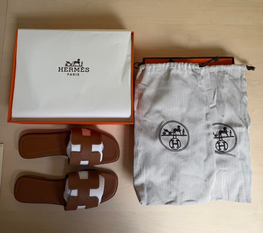 Sandales de luxe en cuir de style Oran marron taille 37, Enlèvement, Comme neuf