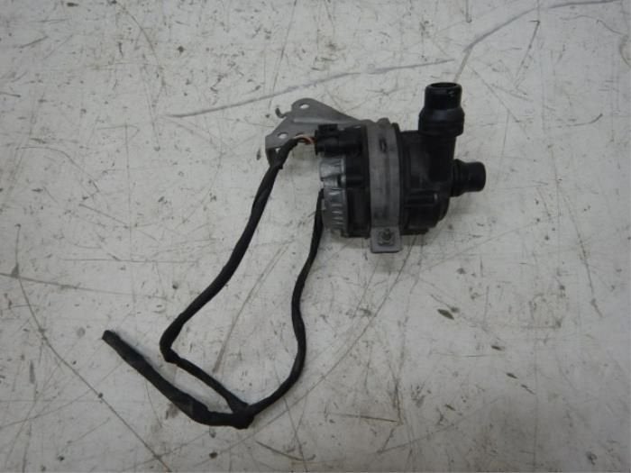 Mercedes-Benz W205 C-Klasse Waterpomp, Auto-onderdelen, Motor en Toebehoren, Ophalen of Verzenden, Gebruikt