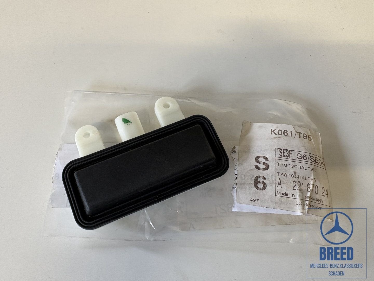 NOS schakelaar achterklep voor Mercedes-Benz R172 W203 W205, -, -, Nieuw, Ophalen of Verzenden