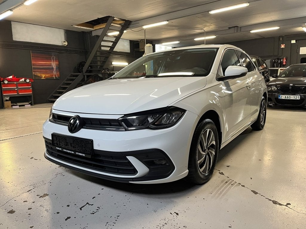 VW POLO **LIFE** 12 MOIS DE GARANTIE, Dealer onderhouden, Parkeersensor, Euro 6, https://public.car-pass.be/vhr/1b3b9289-f258-4733-832c-8b33fb407b71