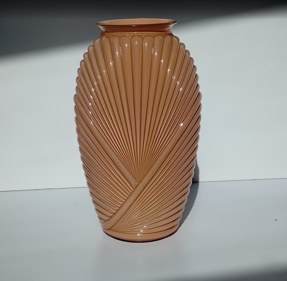 vase ovale couleur saumon, Rose, Verre recyclé, Comme neuf, Verre