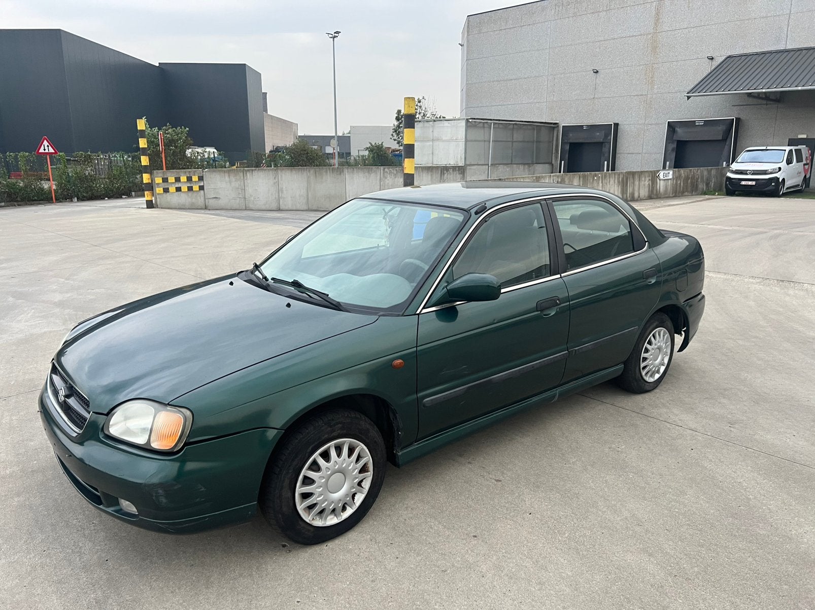 Suzuki Baleno 1.3 Benzine , 222.000 KM  1999, Autos, Achat, Entreprise, Baleno, https://public.car-pass.be/vhr/81d4380a-623d-4c1a-bcb3-11d70b1a6a9b