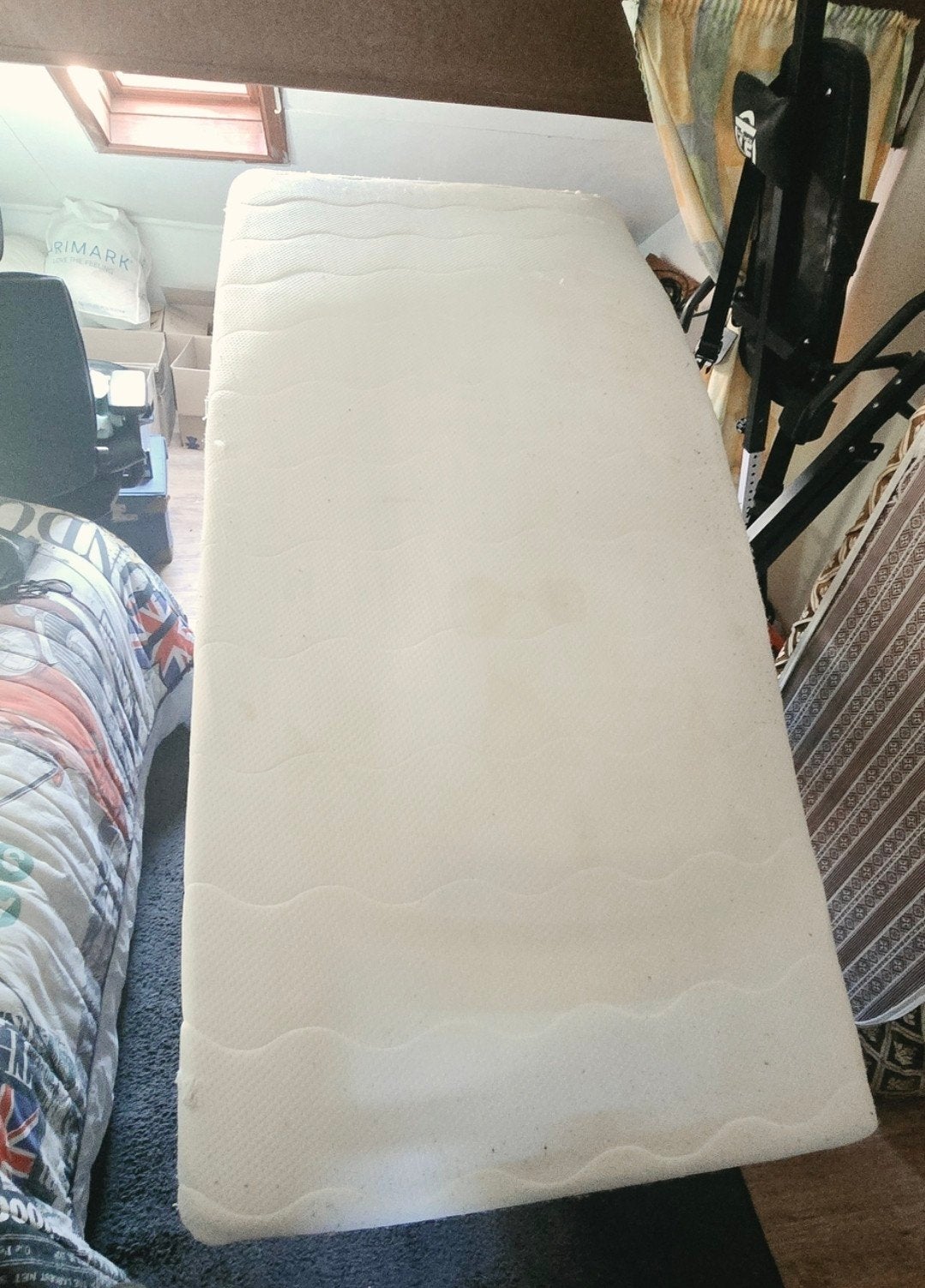 ️ Matelas 1 personne – Très bon état, Maison & Meubles, Chambre à coucher | Matelas & Sommiers, Matelas, Une personne, Enlèvement