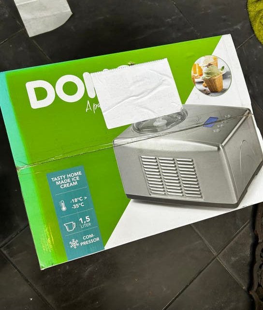 Nieuw Domo ijsmachine professioneel met compressor, Ophalen, Zo goed als nieuw