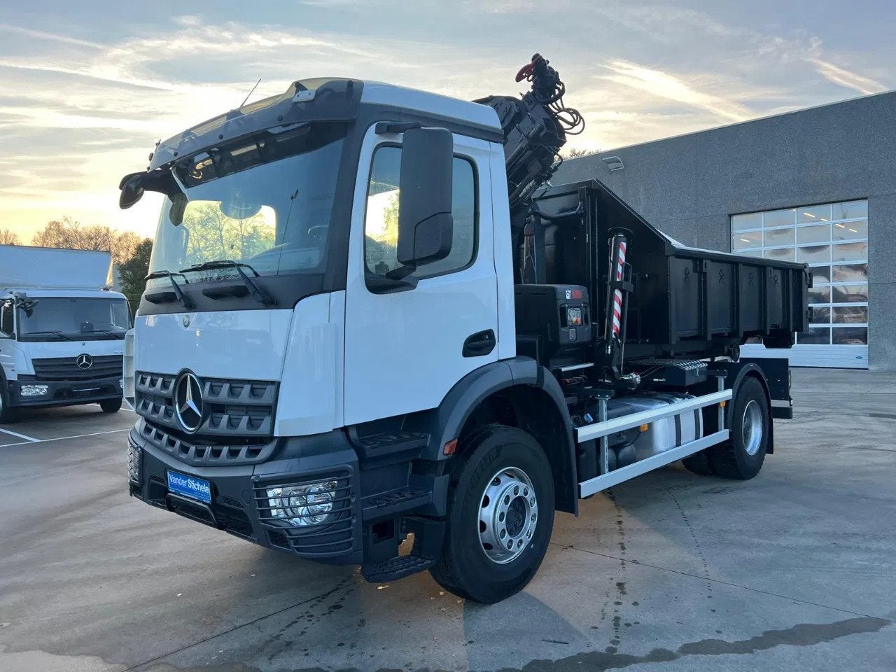 Mercedes-Benz AROCS 1935 - HIAB X-HiPro 142 ES-3 (bj 2017), Auto's, Vrachtwagens, Automaat, Achterwielaandrijving, Euro 6, Mercedes-Benz