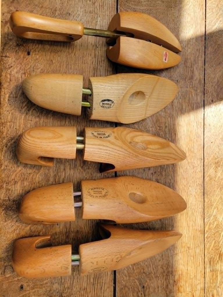 lot d' embauchoirs PERFECTA taille 43 . 5 pieces, Enlèvement ou Envoi