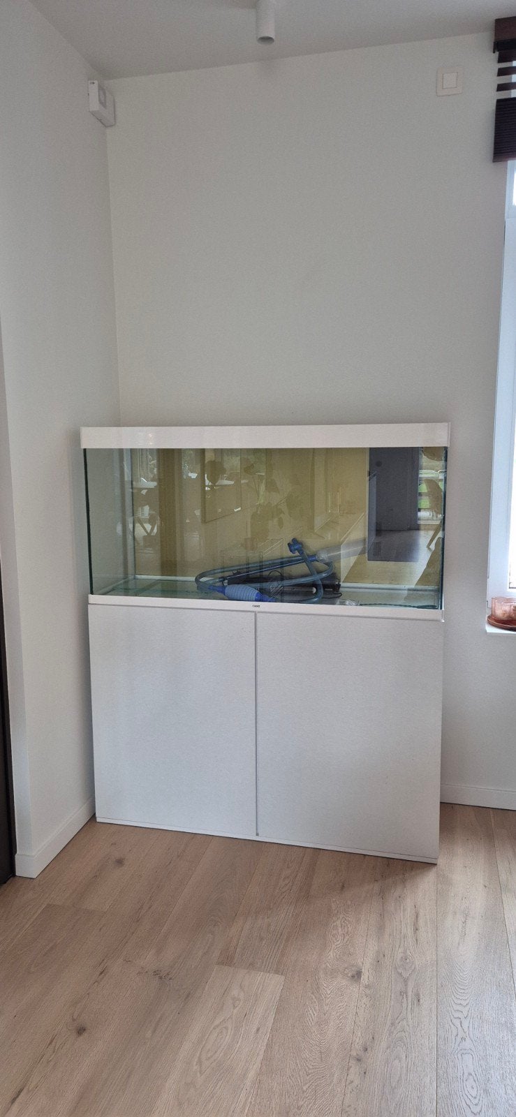 Aquarium te koop, Ophalen