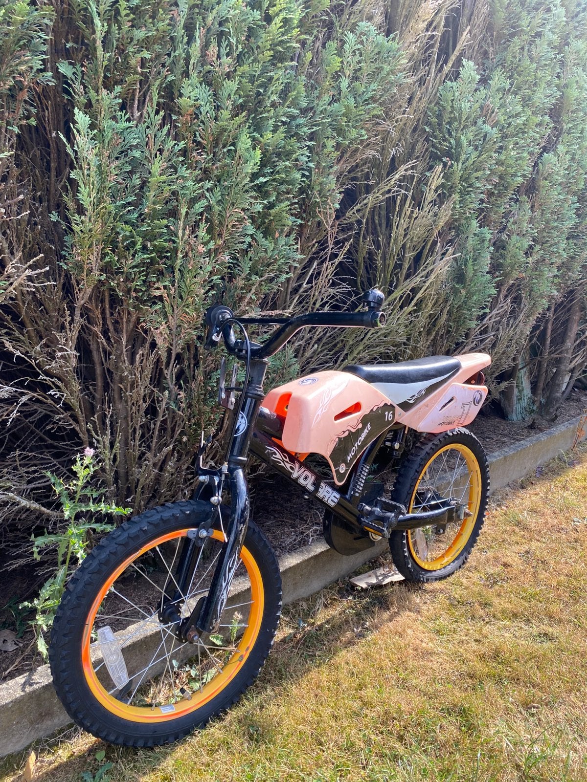 Kinder motorbike, Fietsen en Brommers, Ophalen, Zo goed als nieuw