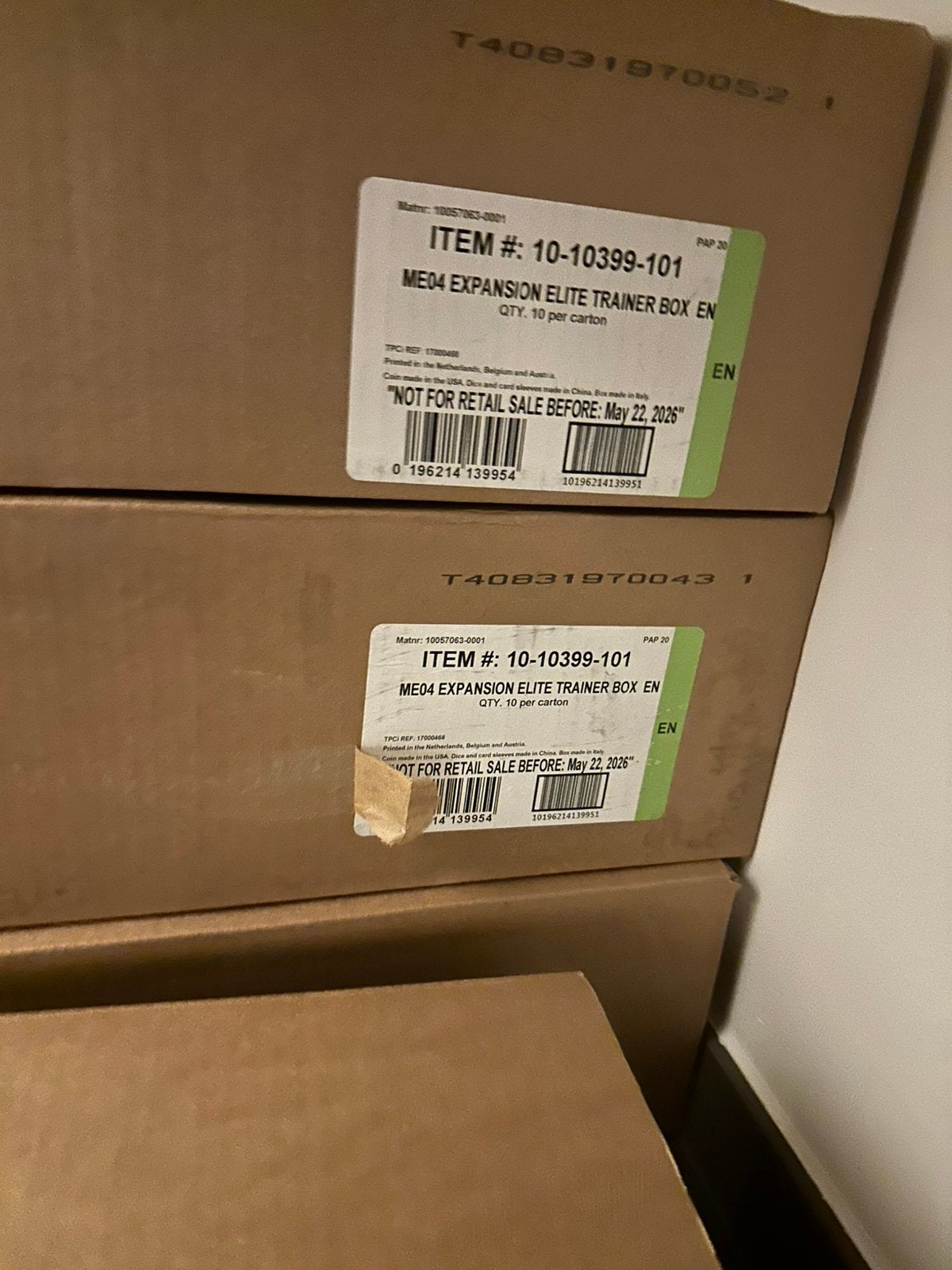 4 gesealde ETB cases (40 ETB) van Pokemon Chaos Rising, Hobby en Vrije tijd, Verzamelkaartspellen | Pokémon, Ophalen of Verzenden