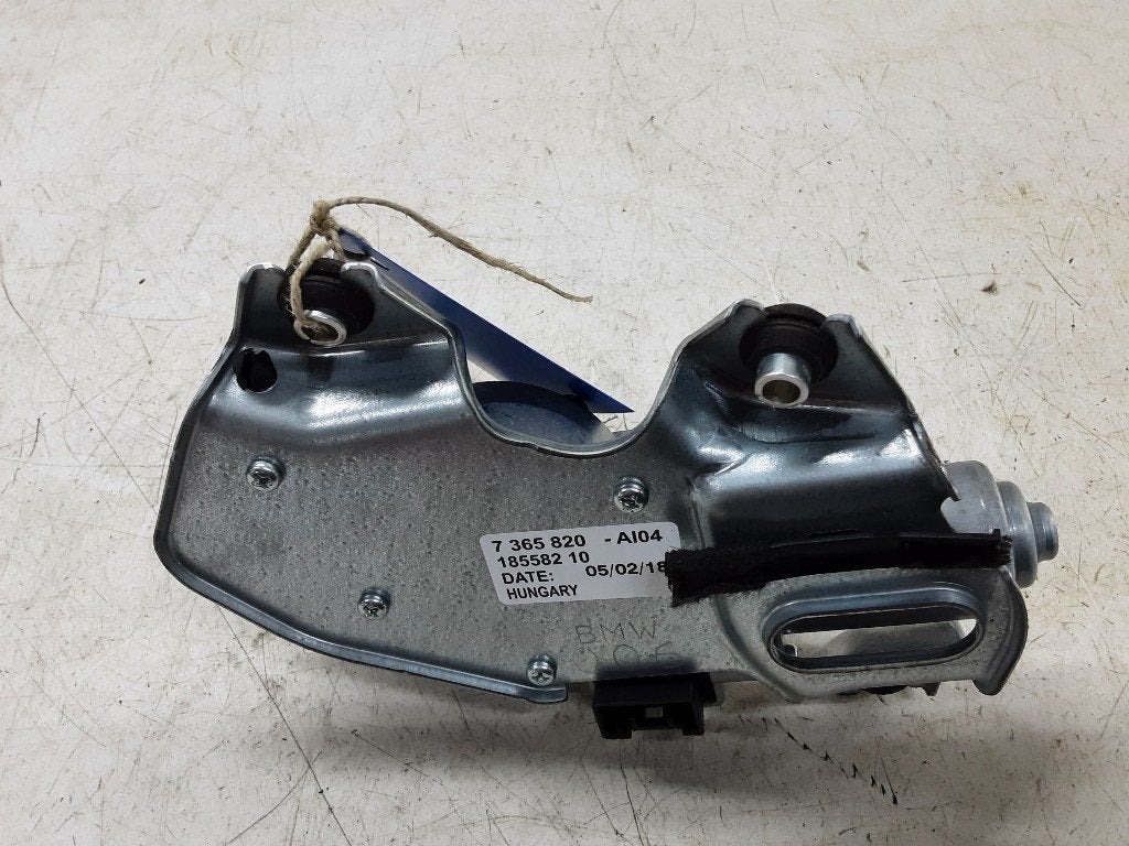 MOTEUR ESSUIE-GLACE ARRIÈRE Mini Clubman (F54) (7365820), Autos : Pièces & Accessoires, Petuelring 130
80809  München, DE, Mini