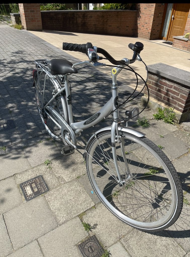 Velo, Fietsen en Brommers, Ophalen, Zo goed als nieuw
