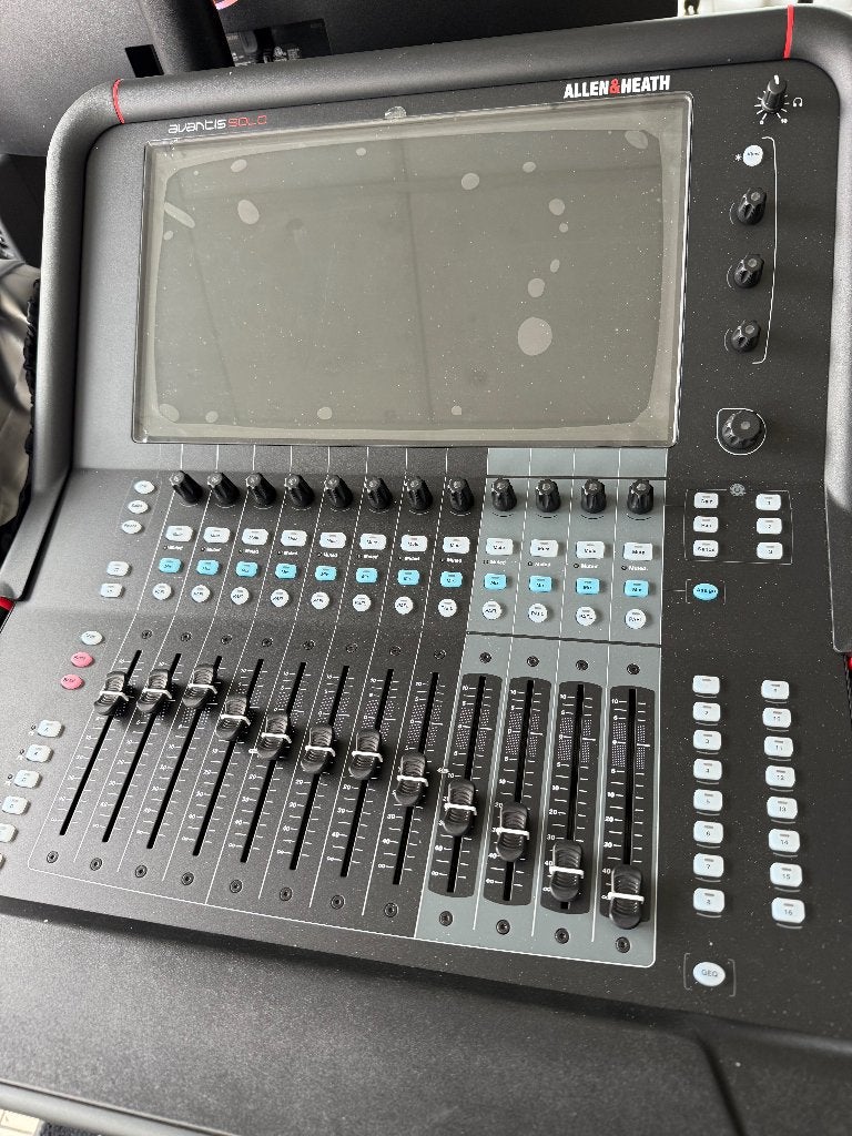 Avantis Solo (Allen&Heath), Ophalen, Zo goed als nieuw, 20 kanalen of meer, Microfooningang