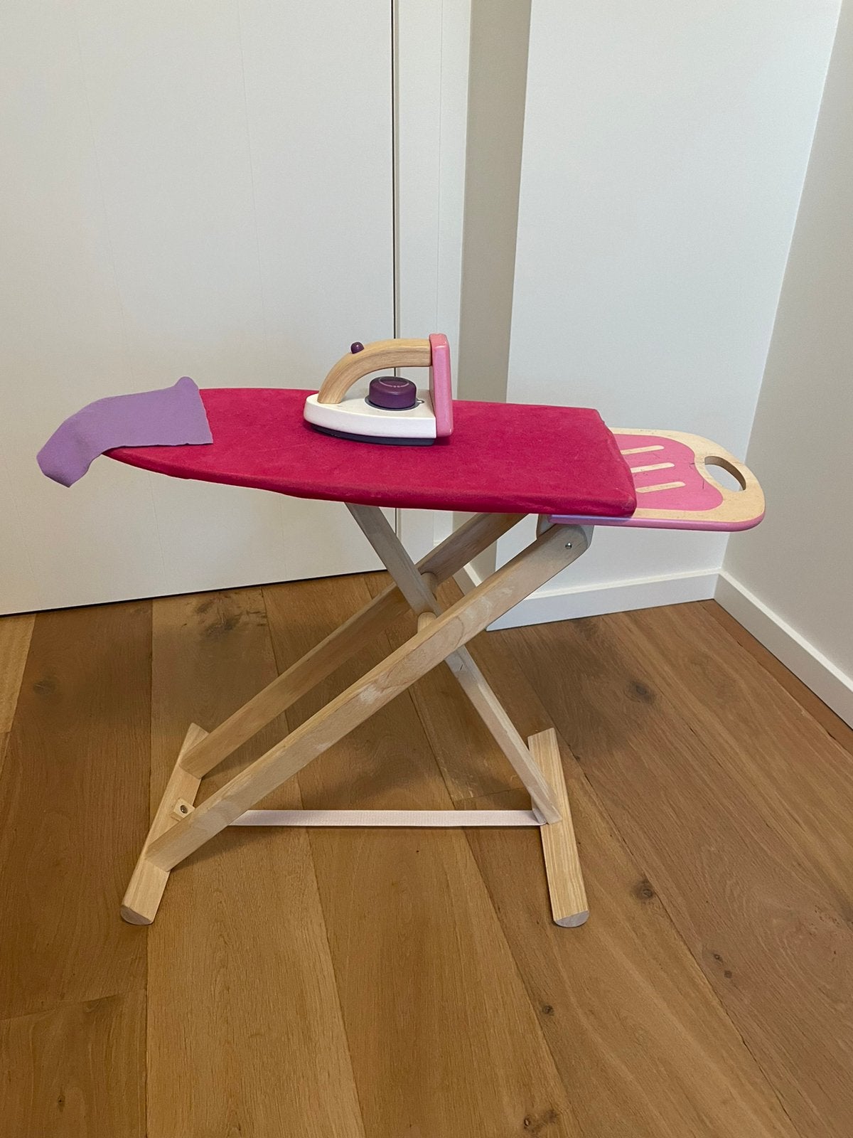 Strijkplank houten speelgoed, Kinderen en Baby's, Ophalen, Zo goed als nieuw
