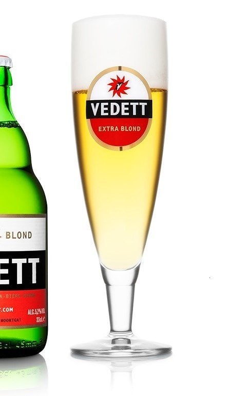 Doos van 6 Vedett Bierglas Op Voet Extra 33 cl, Verzamelen, Glas en Drinkglazen, Ophalen of Verzenden, Nieuw, Bierglas