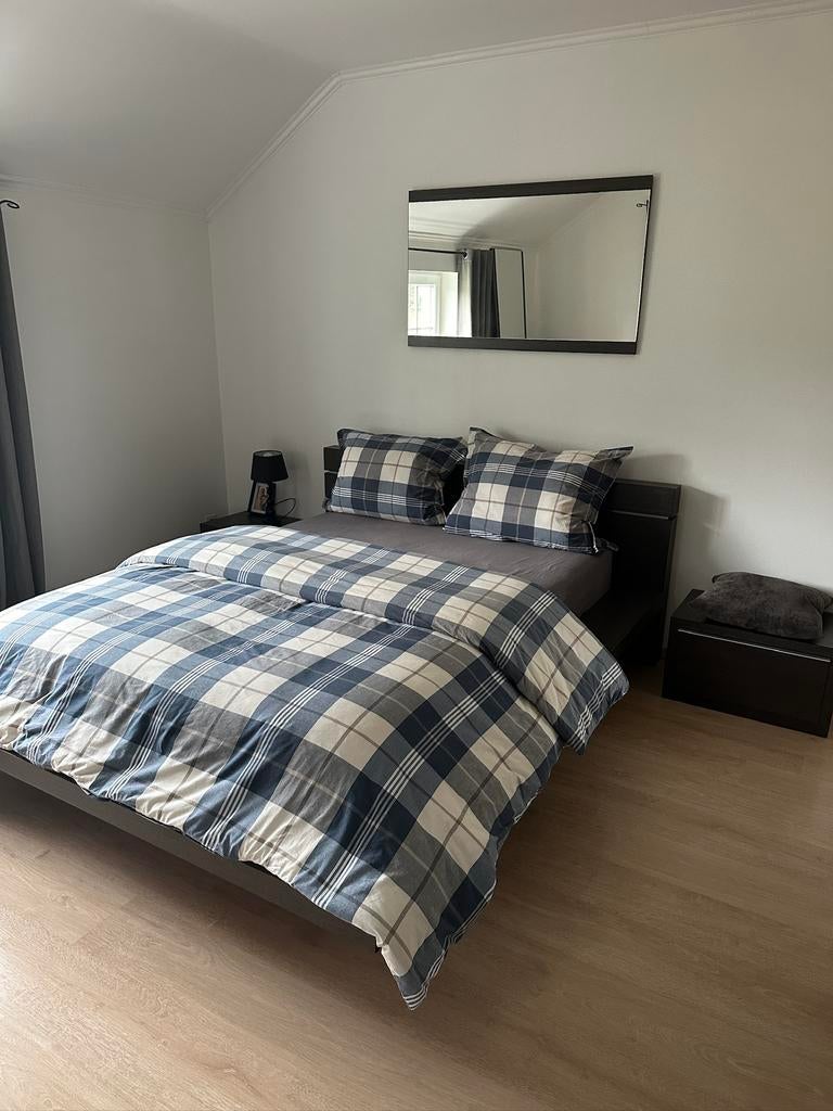 Chambre a coucher avec matelas, Enlèvement, Comme neuf