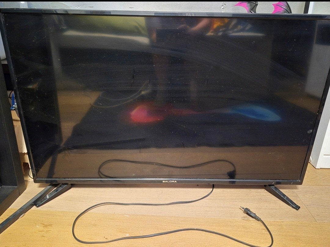 salora tv 108 cm diameter., TV, Hi-fi & Vidéo, Autres marques, LED, Enlèvement, Utilisé