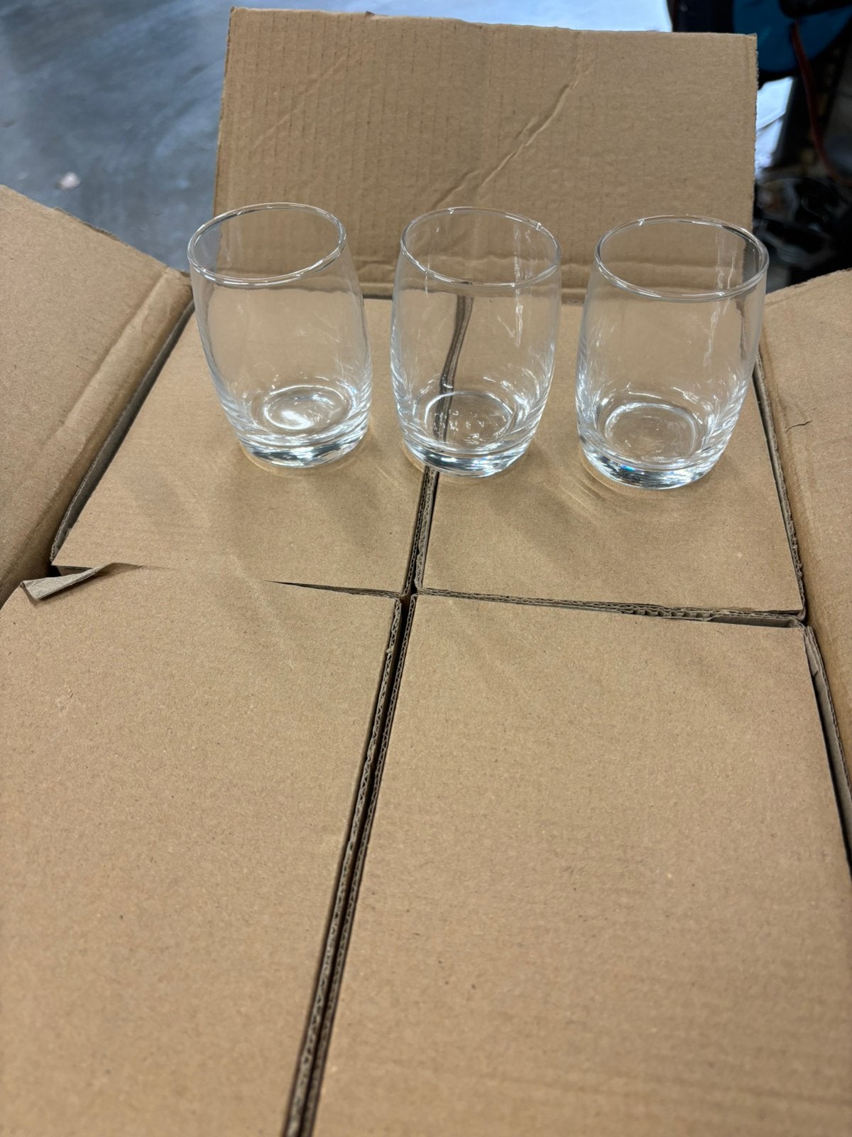 Amuse glaasjes, Ophalen, Zo goed als nieuw