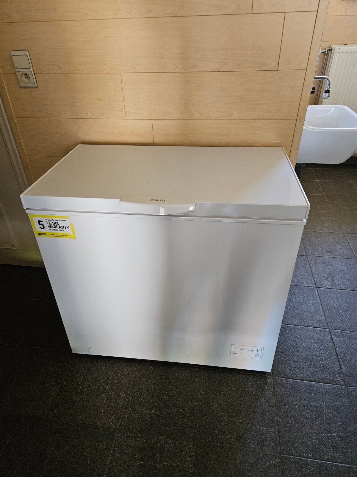 kleine diepvriezer zanussi, Electroménager, Congélateurs, Neuf, Congélateur, Enlèvement, 60 à 90 cm