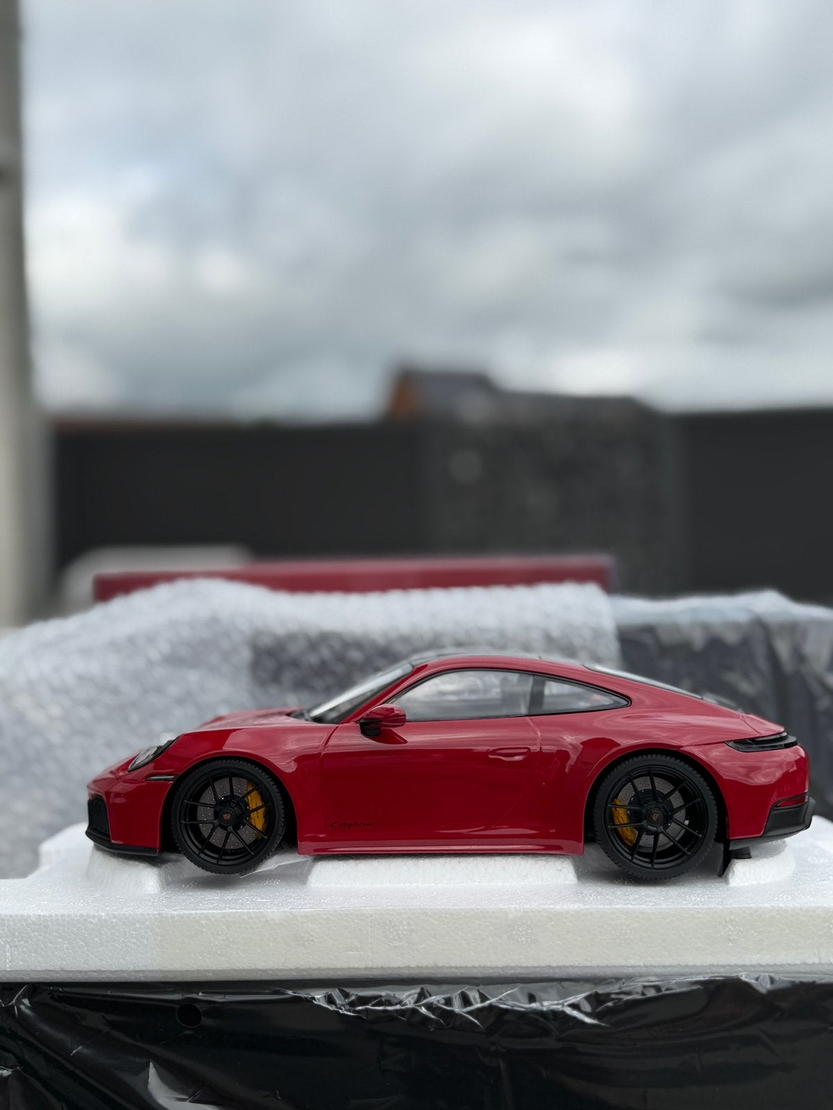 Dealer Model Porsche 911 Carrera GTS, Hobby & Loisirs créatifs, Voitures miniatures | 1:18, Enlèvement, Comme neuf
