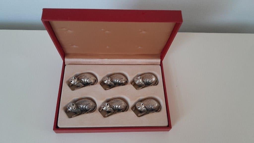 Coffret de 6 porte-couteaux chats en métal argenté, Enlèvement, Argent, Métal