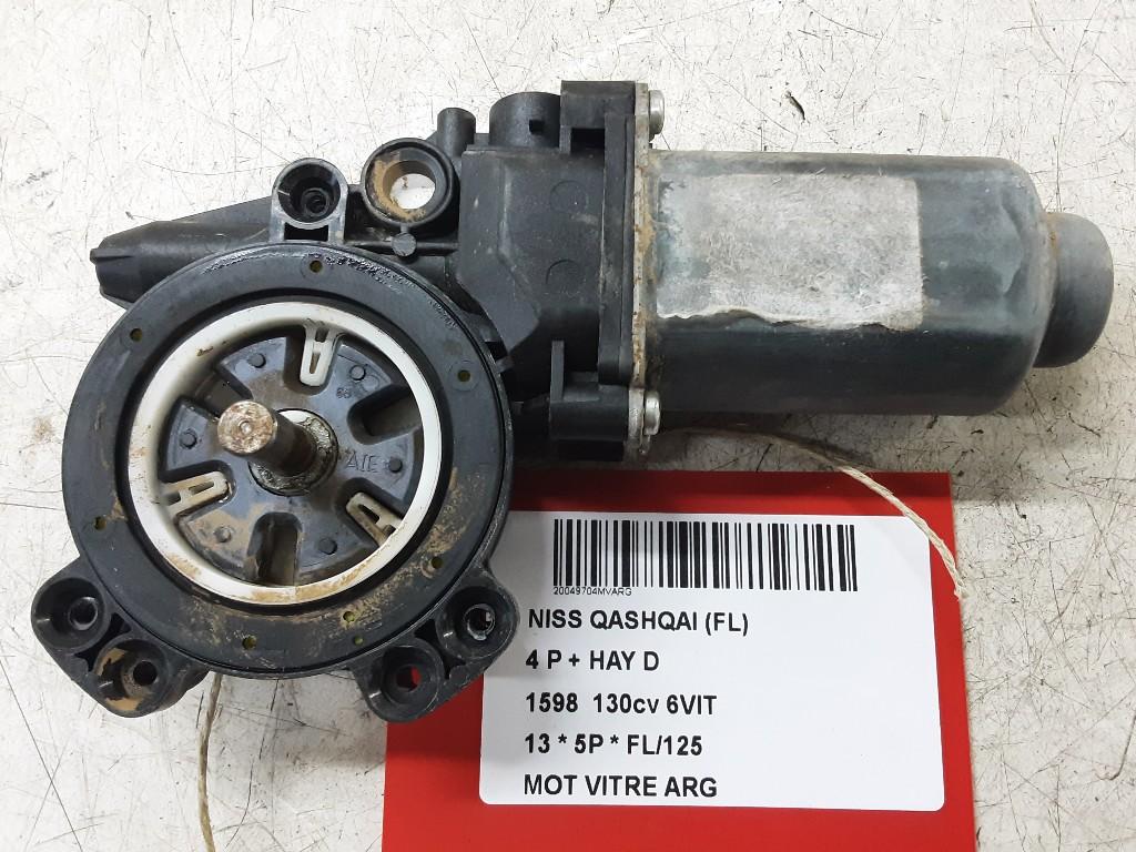 MOTEUR LEVE VITRE ELECTRIQUE ARRIÈRE GAUCHE Qashqai (J10), Arrière, Mevr. I. Hauben, Utilisé, Rue de l'Espoir 34 34
4030  GRIVEGNÉE, BE