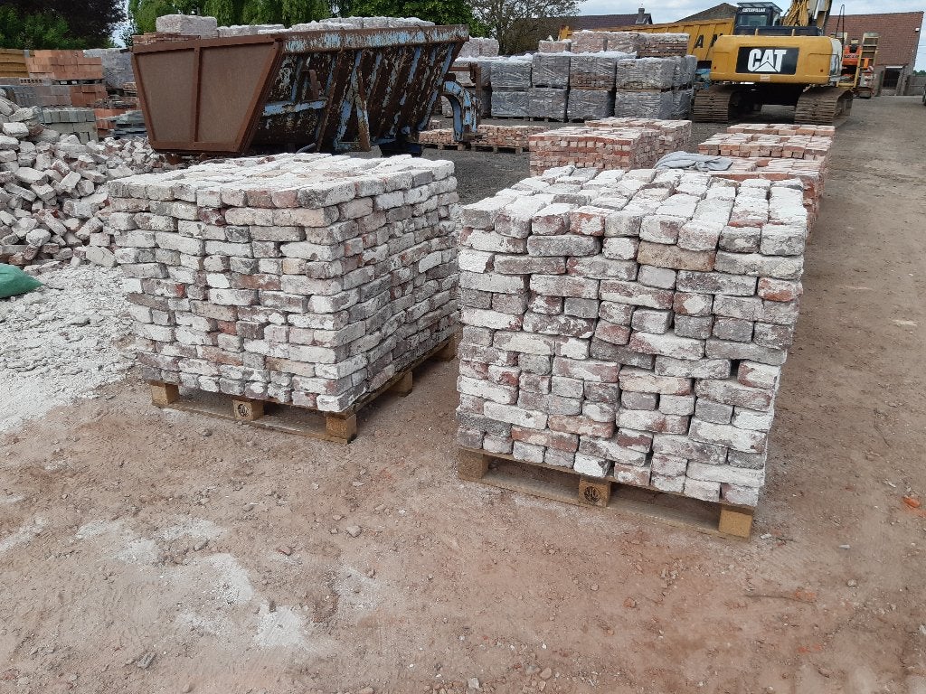 Oude handvorm, veldbrand, rekemse stenen, scheldestenen, Ophalen, Gebruikt, Bakstenen