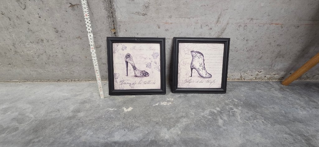 Set van 2 ingelijste fashionprints met hakken, Ophalen, Gebruikt