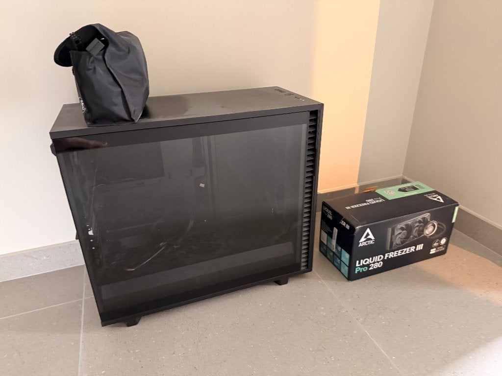 Case Fractal Design. Define 7, Computers en Software, Computerbehuizingen, Ophalen, Zo goed als nieuw