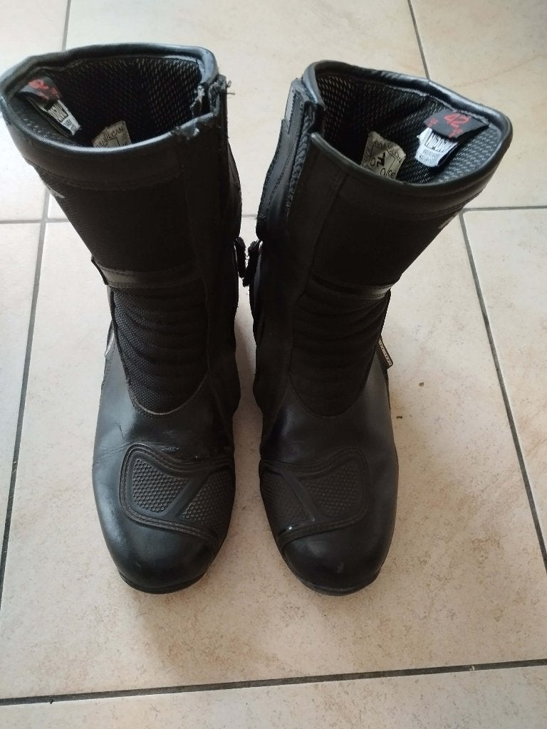 Motorlaarzen Richa, maat 42, Motoren, Kleding | Motorkleding, Dames, Ophalen of Verzenden, Richa, Laarzen