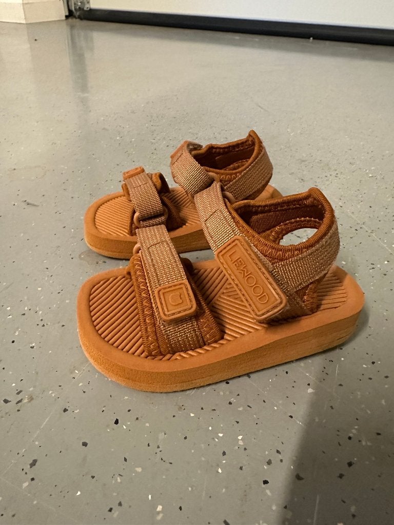 Sandalen Liewood, Enlèvement, Comme neuf