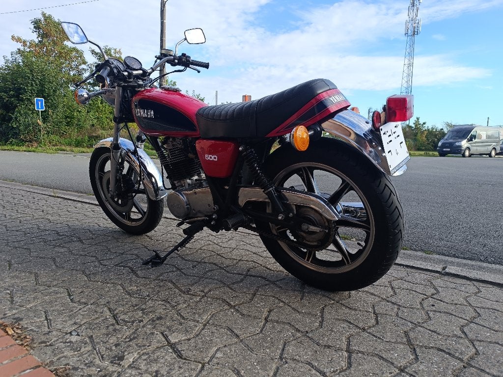 YAMAHA SR500 2J4, Occasion, Particulier, 12 à 35 kW, 500 cm³