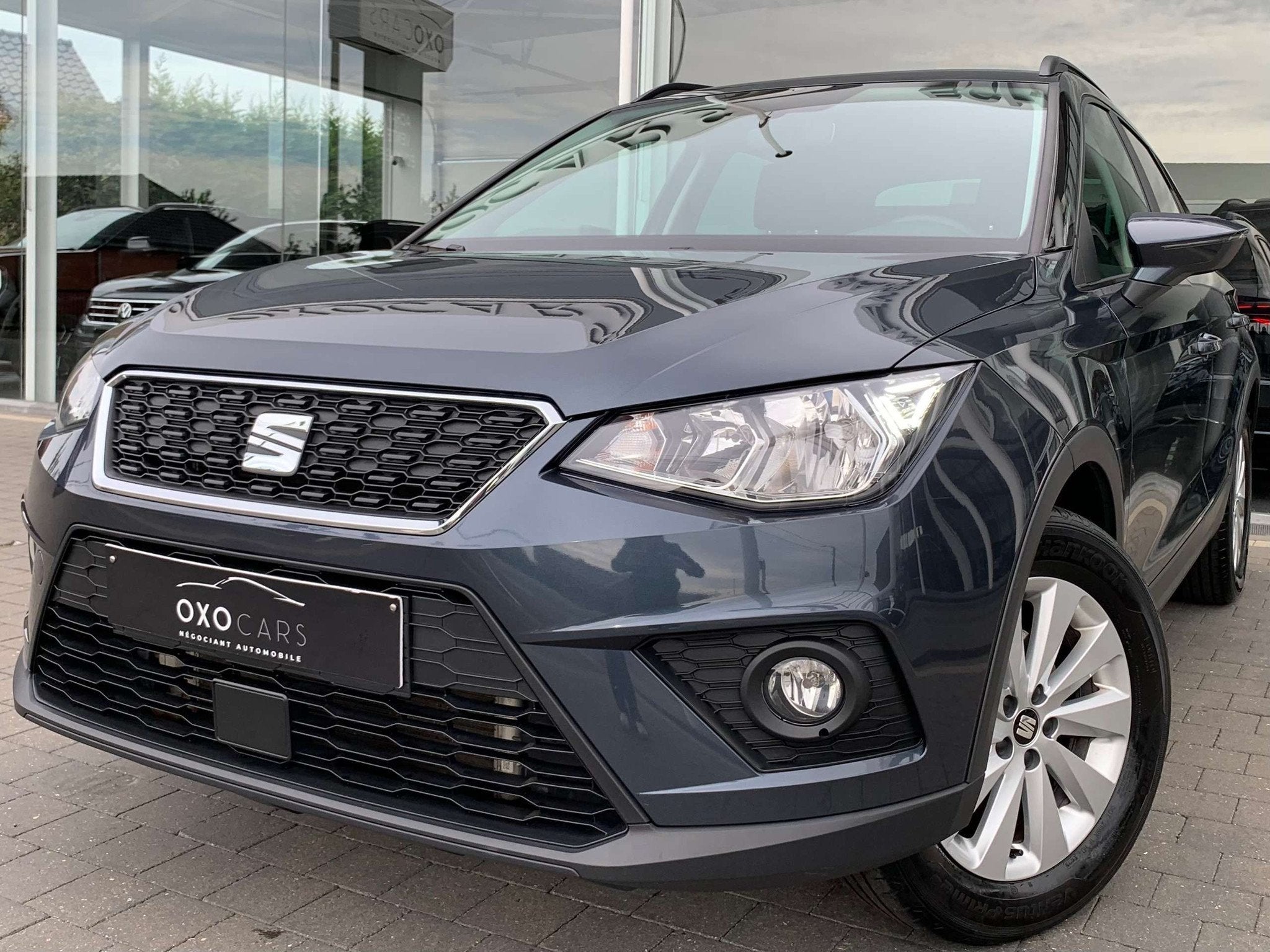 SEAT Arona 1.0 TGI Move 90CV / Essence + CNG / Alcantara / G, Autos, Argent ou Gris, 90 ch, Entreprise, Boîte manuelle