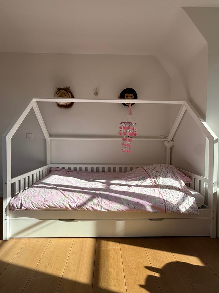 Bedhuisje “Nolita” met bedlade en 2 matrassen Petit Puk, Ophalen, 180 cm of meer, Lattenbodem, 100 cm of meer